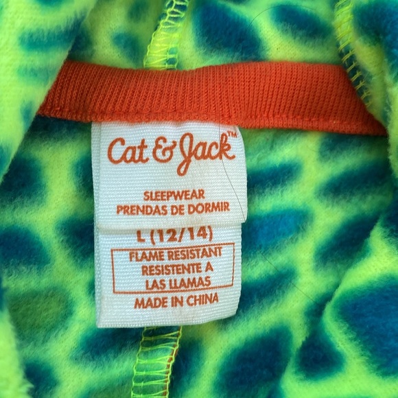 Cat & Jack Lizard / Dinosaur Onesie Pajamas - Picture 3 of 7